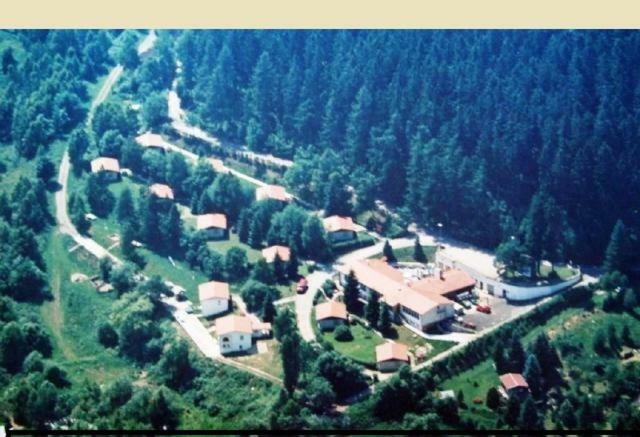 Ferienpark Sonnenhof Tambach Dietharz Bagian luar foto